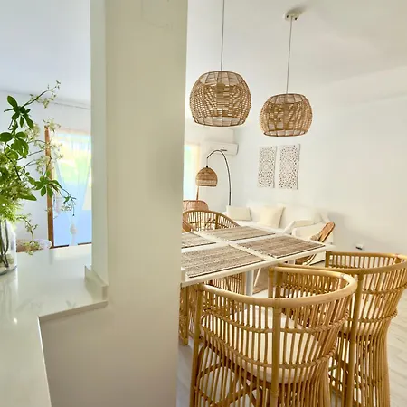 Apartmán Atico En Playa - Puerto De Campomanes